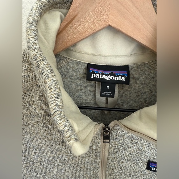 Patagonia Women’s Better Sweater 1/4 Zip up sweatshirt Medium - Picture 3 of 7